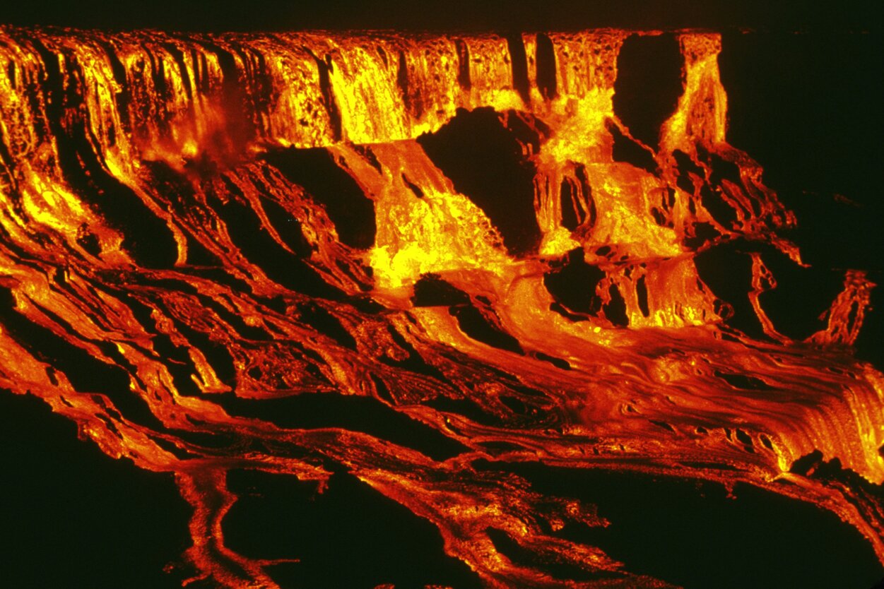 中1理科 3分でわかる マグマ 噴火 火山とは何もの Qikeru 学びを楽しくわかりやすく